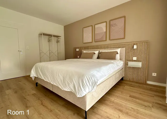 Cosy - 2 Bedroom & Free Parking - ברן